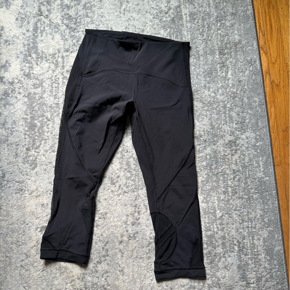 Lululemon cropped leggings with mesh detailing
